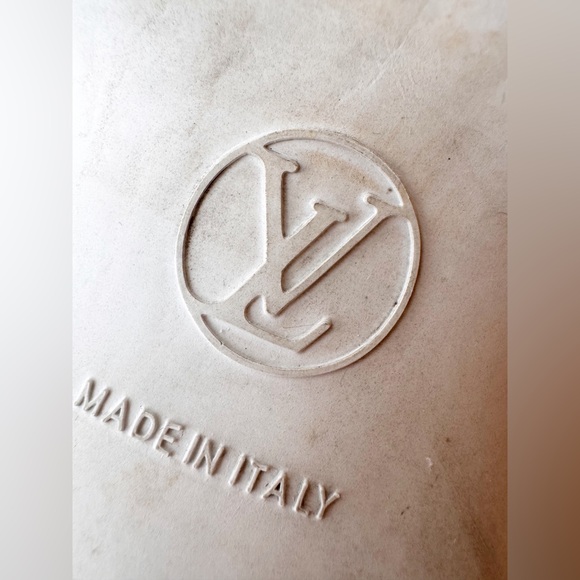 SOLD❌Louis vuitton LV archlight green white monogram pvc leather sneakers - Picture 16 of 16